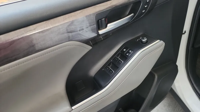 Toyota Highlander 2023