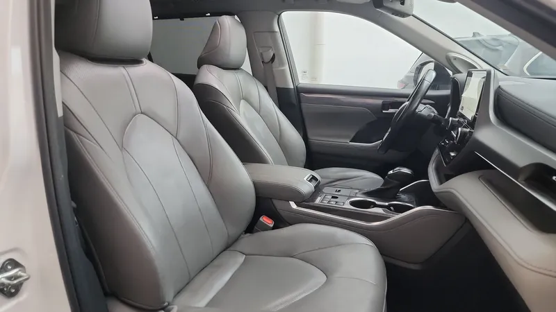 Toyota Highlander 2023