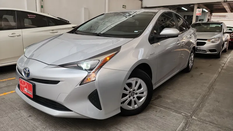 Toyota Prius 2018