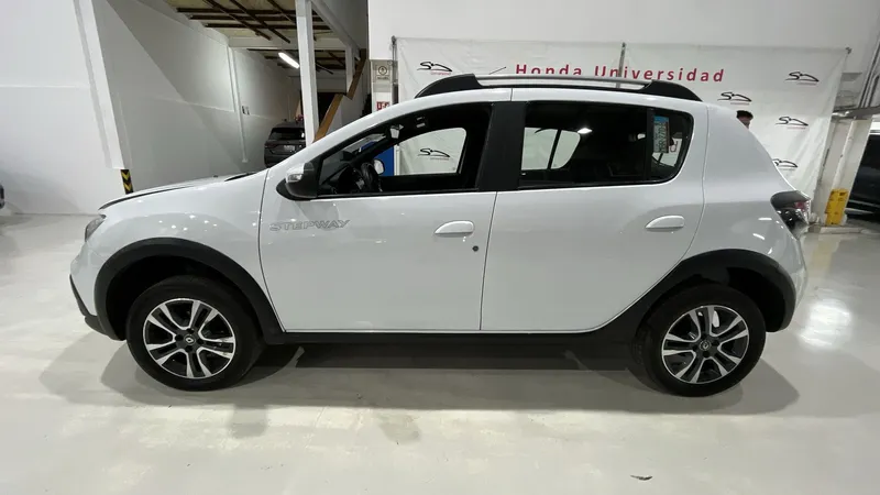 Renault Stepway Intens Cvt 2023