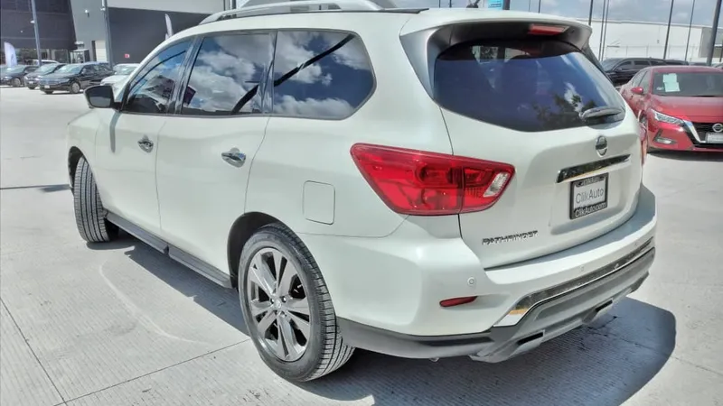 Nissan Pathfinder 2020