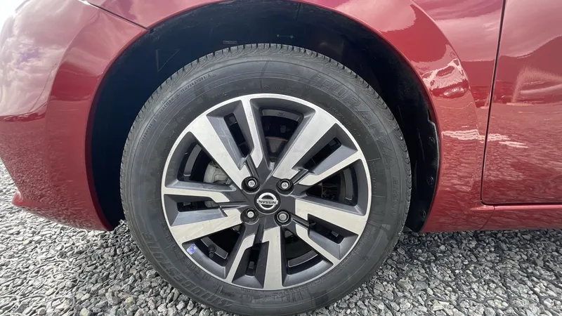 Nissan Versa 2020