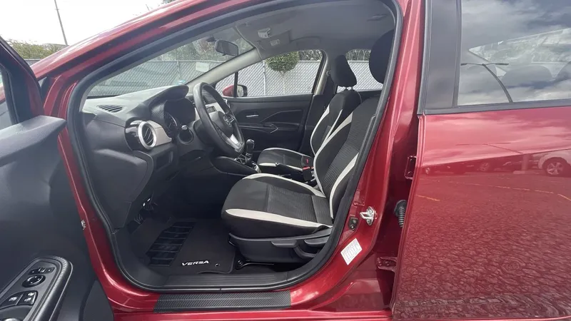 Nissan Versa 2020