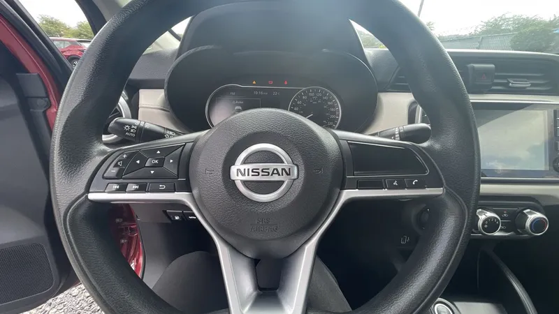 Nissan Versa 2020