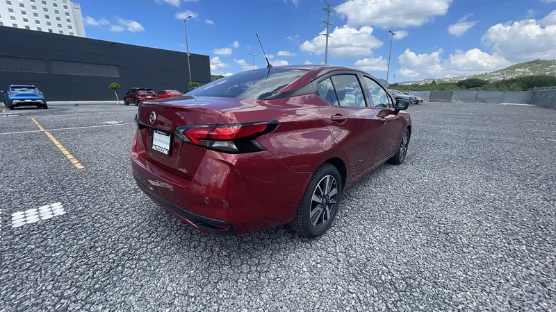 Nissan Versa 2020