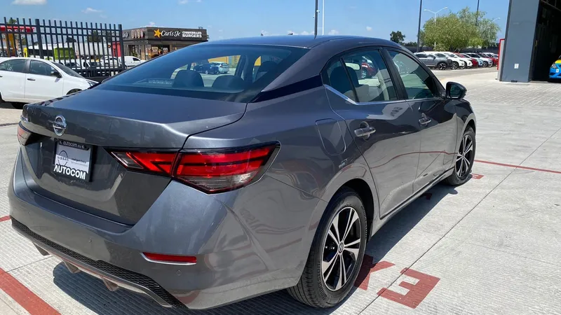 Nissan Sentra 2021