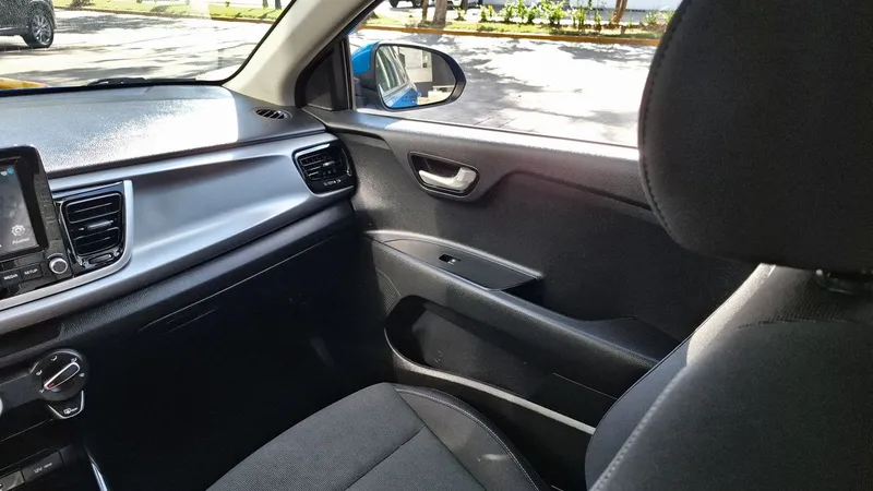 Kia Rio Sedan 2021