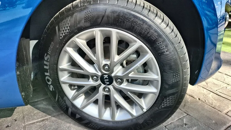 Kia Rio Sedan 2021