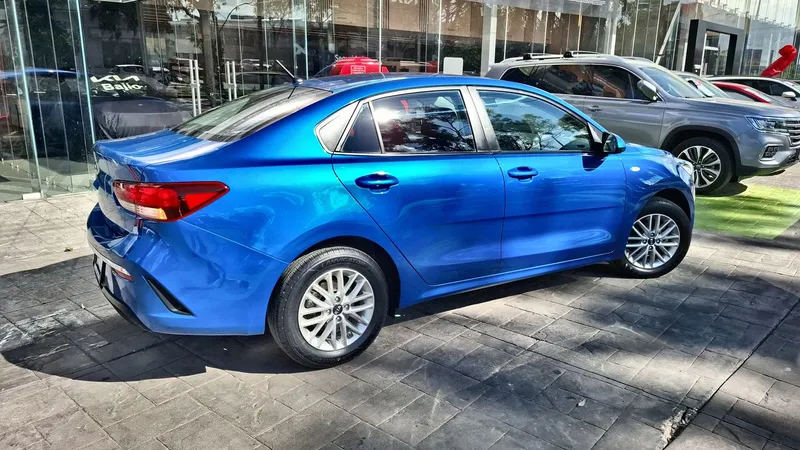 Kia Rio Sedan 2021