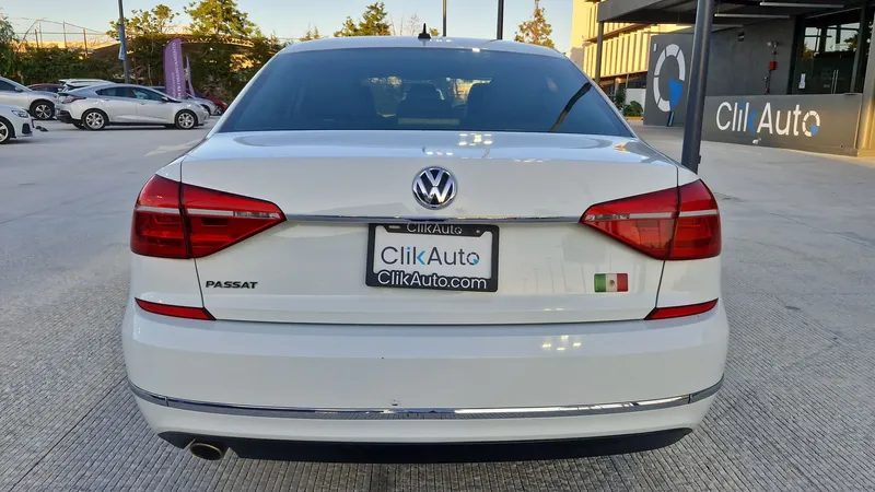Volkswagen Passat 2016