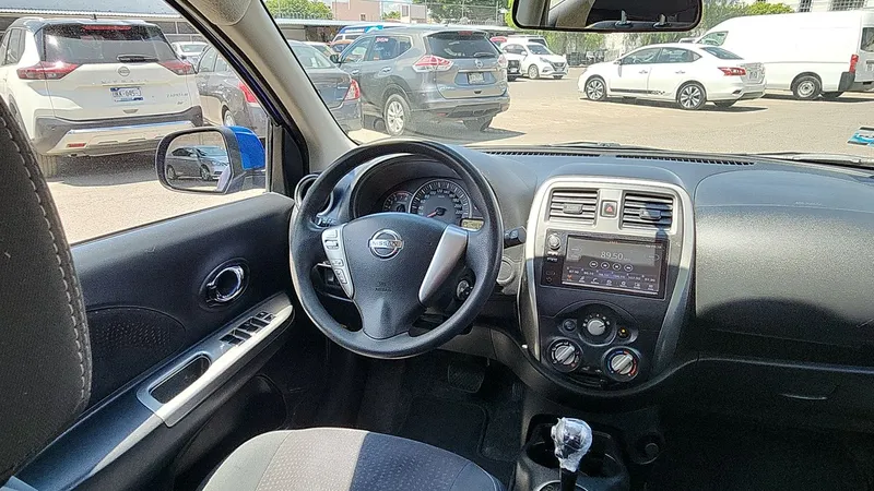Nissan March 2020