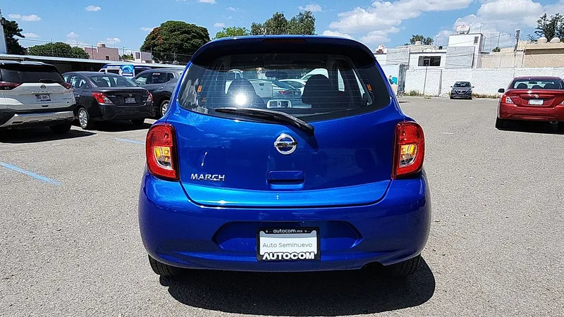 Nissan March 2020