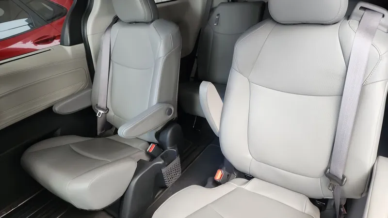 Toyota Sienna 2023