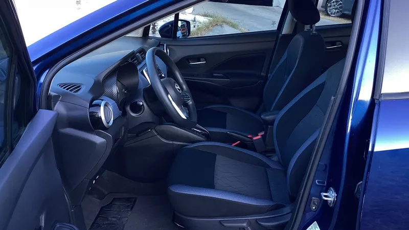 Nissan Versa 2023