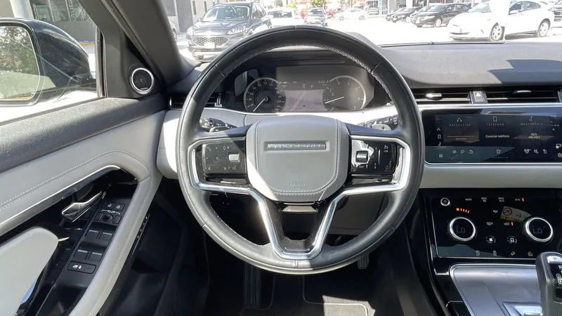 Land Rover Range Rover Evoque 2023