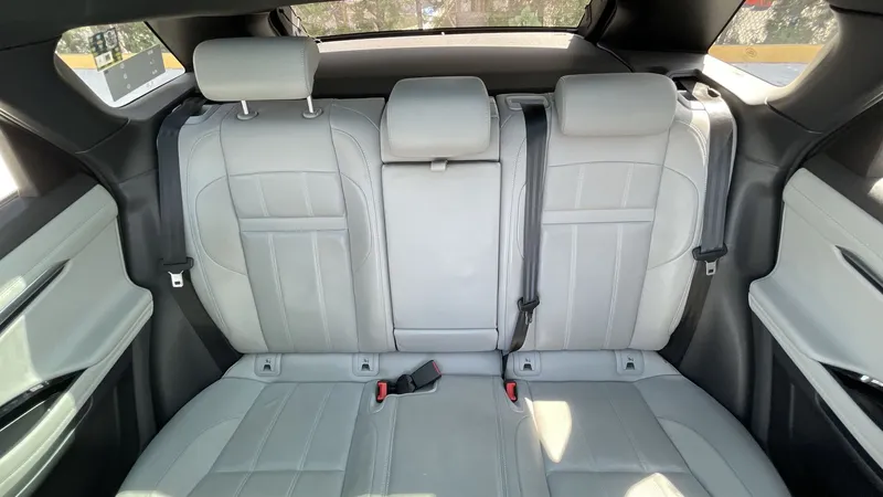 Land Rover Range Rover Evoque 2023