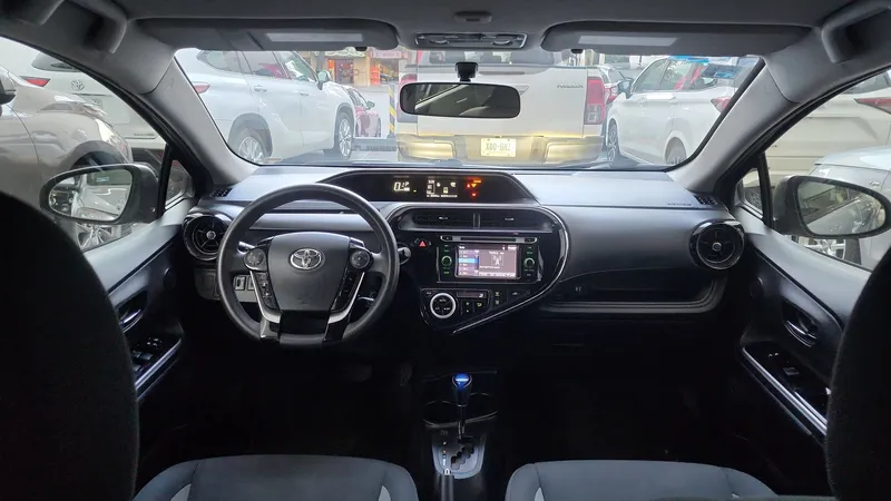 Toyota Prius C 2018