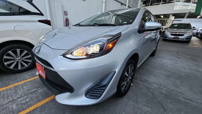 Toyota Prius C 2018