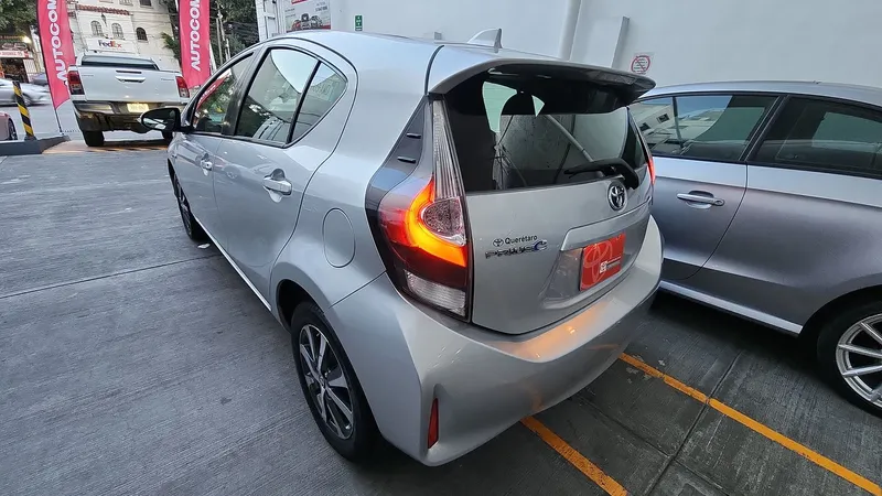 Toyota Prius C 2018