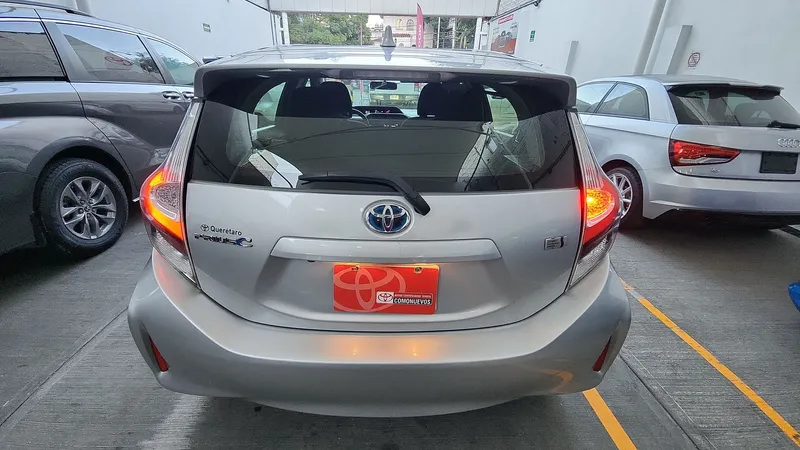 Toyota Prius C 2018