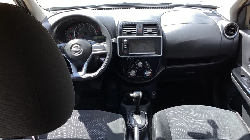 Nissan March 2022