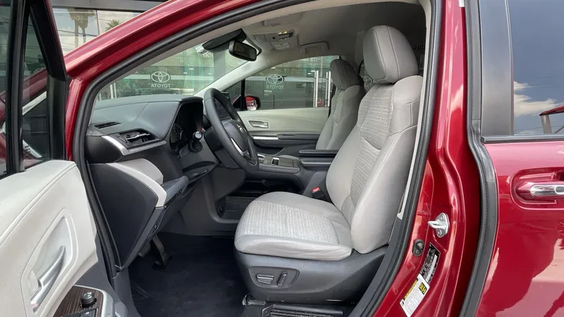 Toyota Sienna 2022