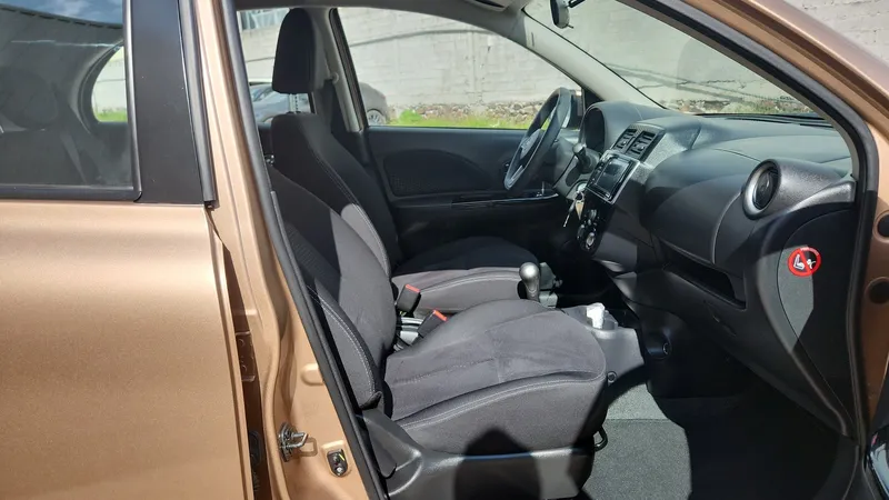 Nissan March 2022