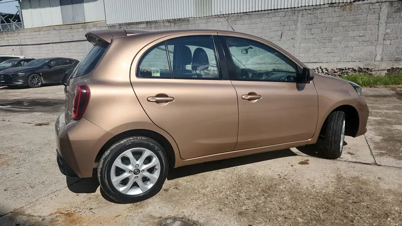 Nissan March 2022