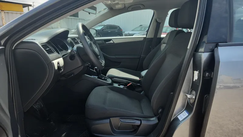 Volkswagen Jetta 2018
