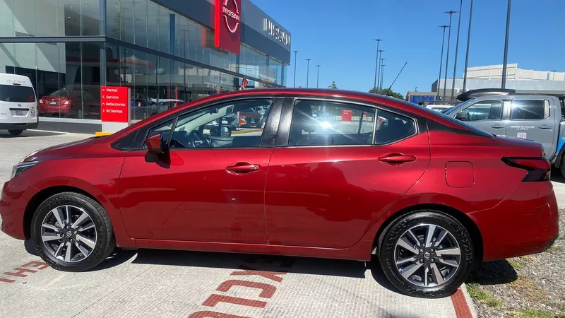 Nissan Versa 2022