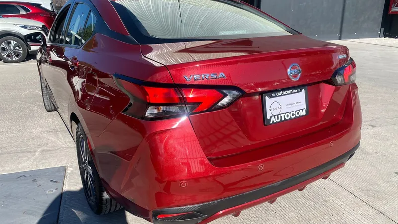 Nissan Versa 2022