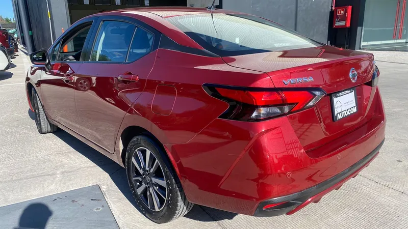 Nissan Versa 2022