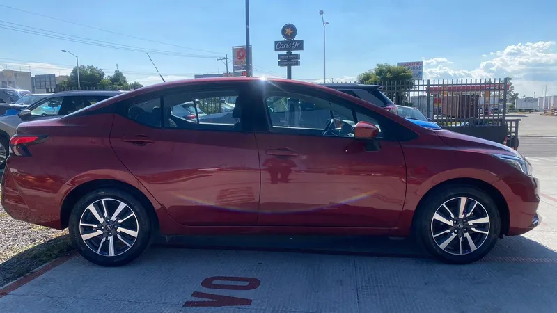 Nissan Versa 2022
