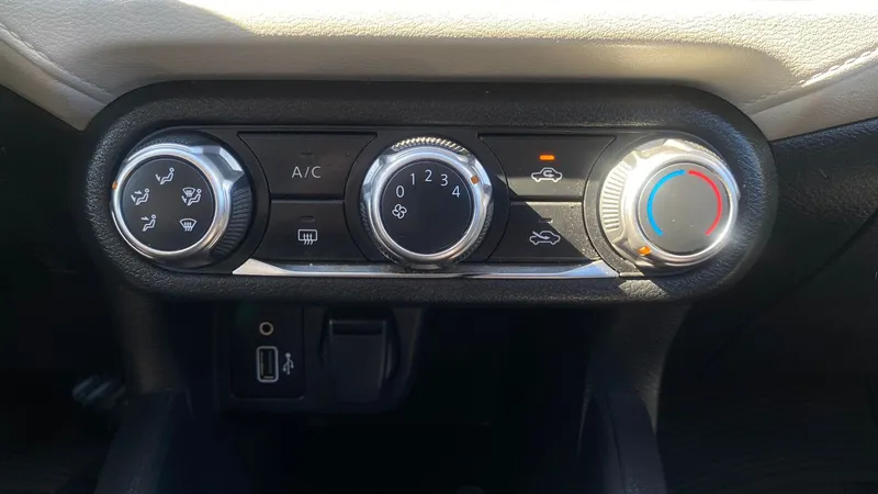 Nissan Versa 2022