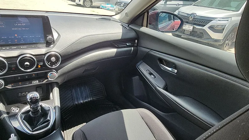 Nissan Sentra 2023