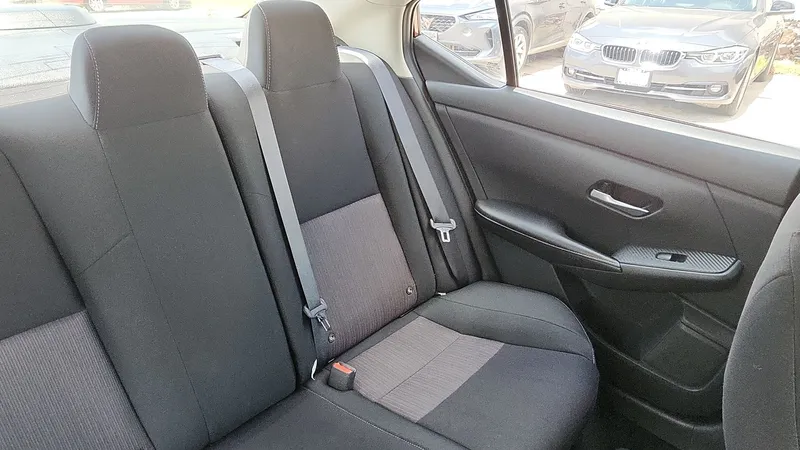 Nissan Sentra 2023