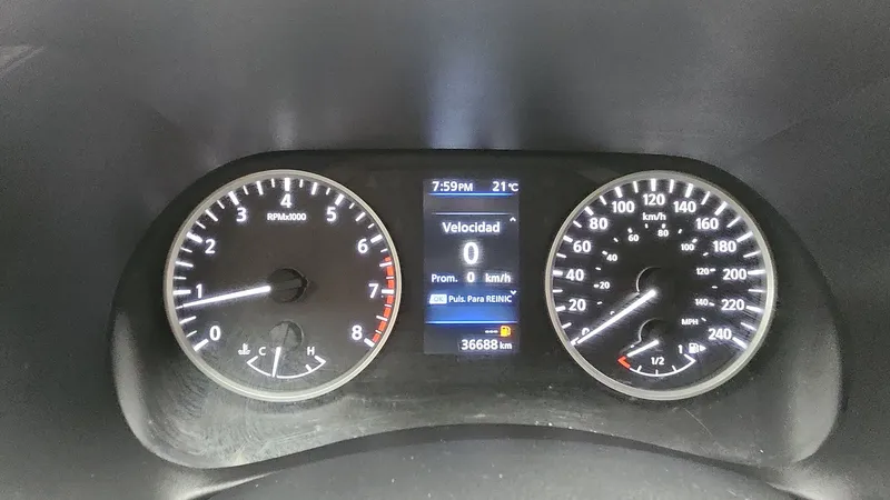 Nissan Sentra 2023