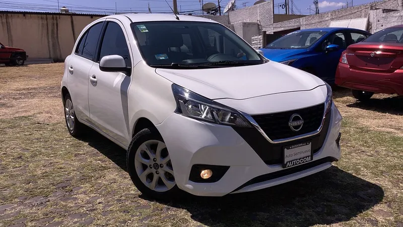 Nissan March 2023