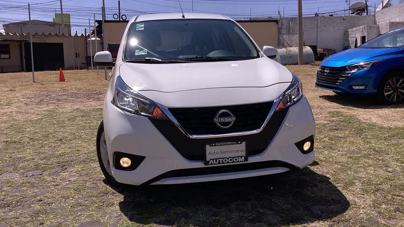 Nissan March 2023
