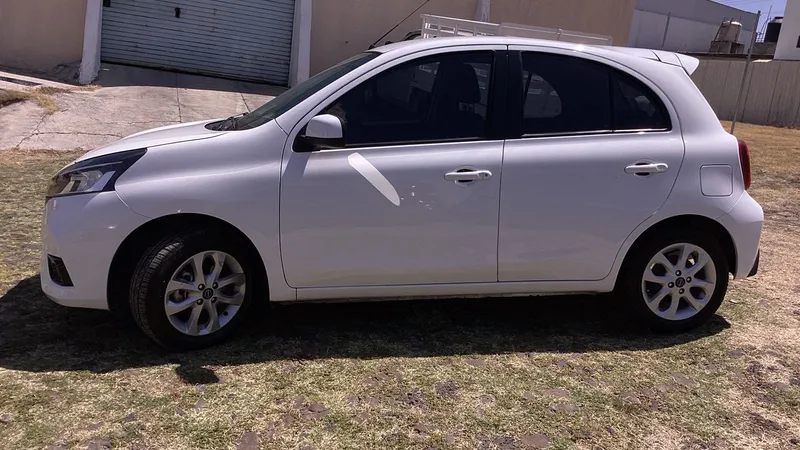 Nissan March 2023