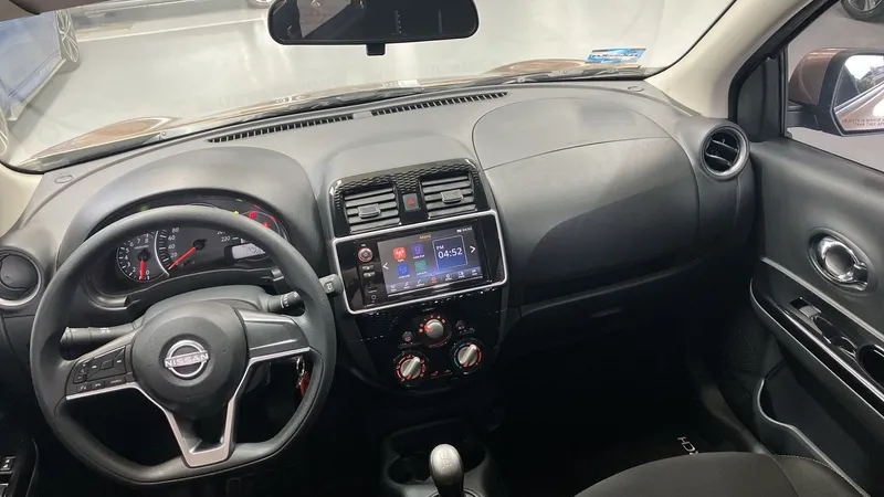 Nissan March 2023