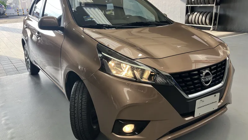 Nissan March 2023