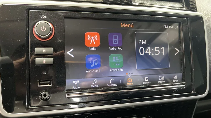 Nissan March 2023