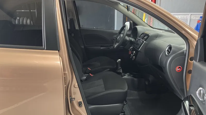 Nissan March 2023