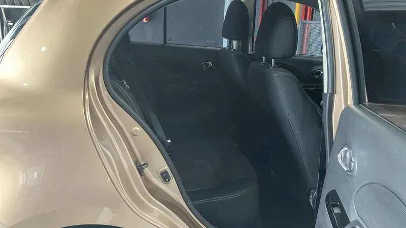 Nissan March 2023