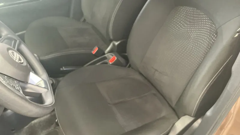 Nissan March 2023