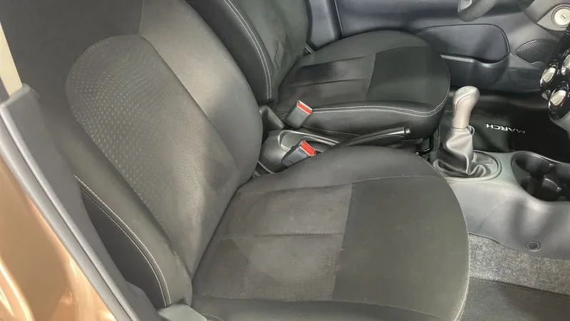 Nissan March 2023