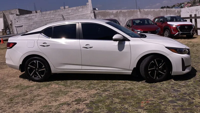 Nissan Sentra 2024