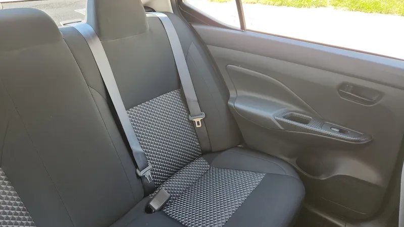 Nissan Versa 2024