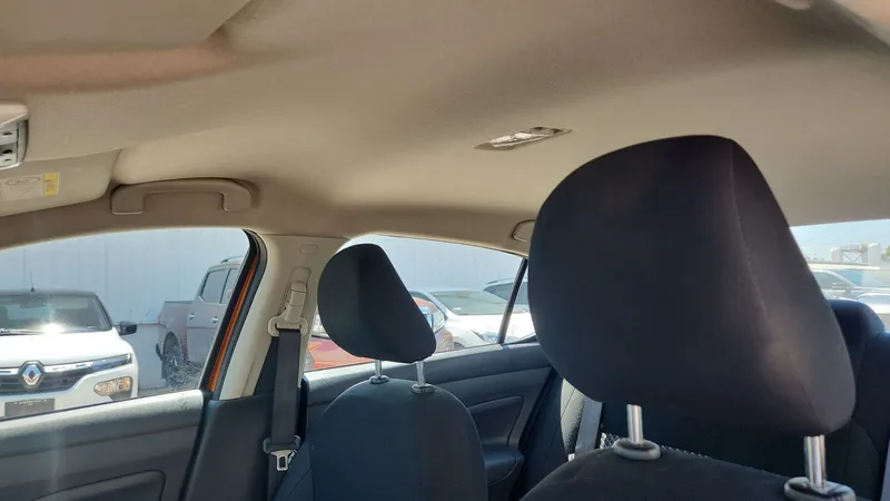 Nissan Versa 2024